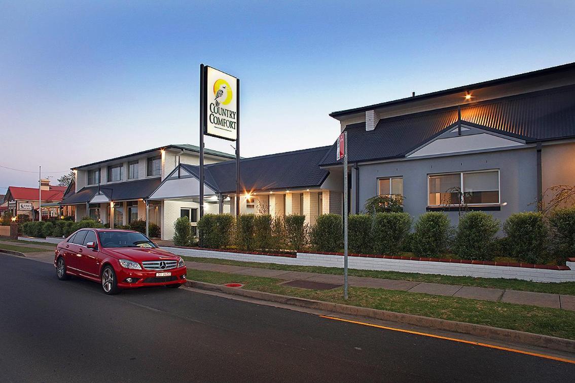 Country Comfort Armidale Motel Exterior photo